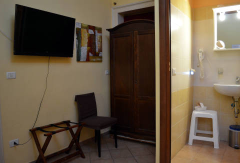 Photo B&B  MESSINA ROOMS a MESSINA