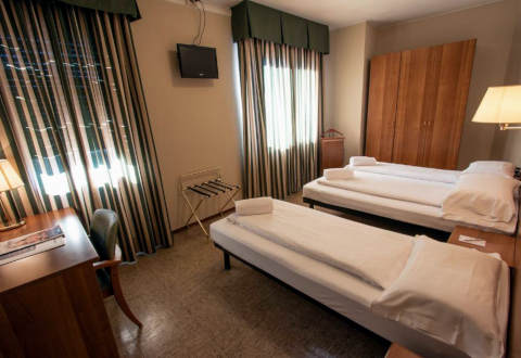 Hotel Corona - foto 5 (Tripla Economy)
