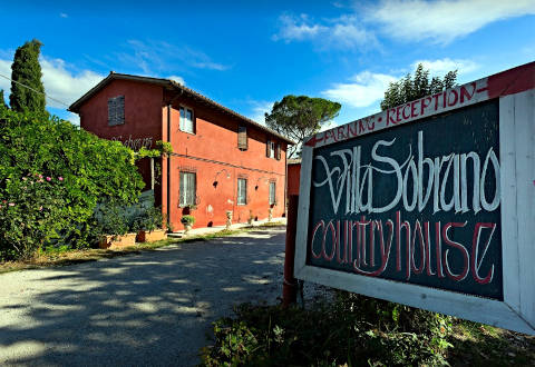 Foto AGRITURISMO VILLA SOBRANO COUNTRY HOUSE di TODI