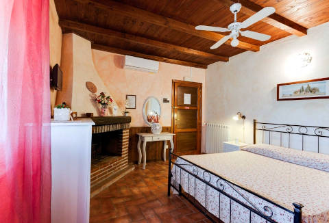 Foto AGRITURISMO CASALE SASSO  di CERVETERI