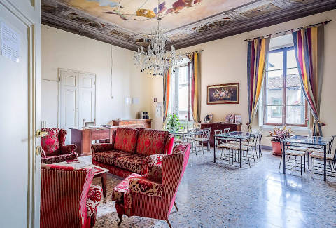 Photo B&B  SAN FREDIANO MANSION a FIRENZE