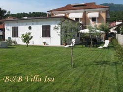 Foto B&B  VILLA ISA di CARRARA