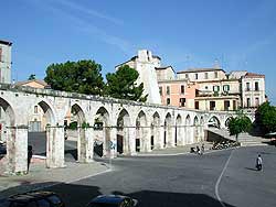 Bed And Breakfast Santa Chiara - foto 7 (Sulmona Aquädukt)