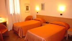 Picture of HOTEL RISTORANTE ALBERGO BARETTA of LEGNARO