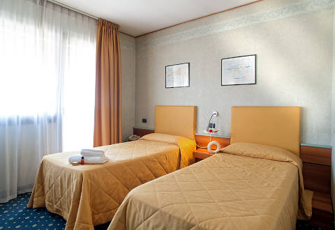 Foto HOTEL  IL CECCHINI di PASIANO DI PORDENONE