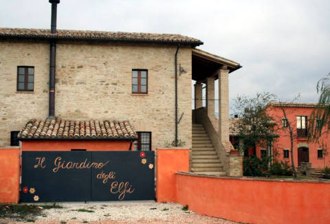 Foto AGRITURISMO IL GIARDINO DEGLI ELFI di BEVAGNA