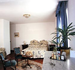 Picture of HOTEL RISTORANTE HOTEL VILLA LA ROCCA of ROCCA PRIORA