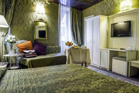 Canova Tadolini Luxury Rooms And Suites - foto 5 (Matrimoniale Deluxe)