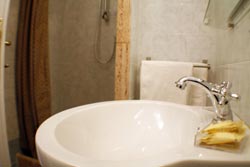 Foto B&B  94ROOMS di ROMA