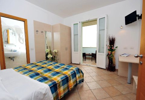 Photo HOTEL  AURORA a SAN VINCENZO