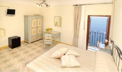 Foto AFFITTACAMERE LOCANDA DEGLI DEI di PRAIANO