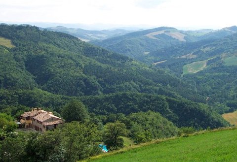 Photo AGRITURISMO COUNTRY HOUSE IL BIROCCIO a URBINO