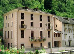 Foto HOTEL ALBERGO DELLA POSTA di FOBELLO