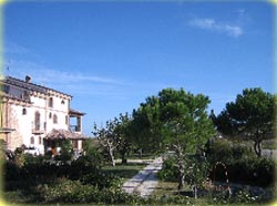 Foto AGRITURISMO COLLE DELLE GINESTRE di MONTENERO DI BISACCIA