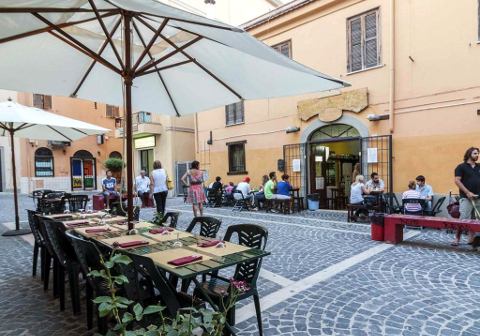 Photo AFFITTACAMERE LA CASA DEGLI ARTISTI - LA CASA DEGLI SPORTIVI a NETTUNO