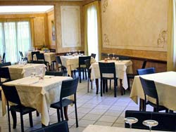 Photo HOTEL  SANTA LUCIA a CASCINA