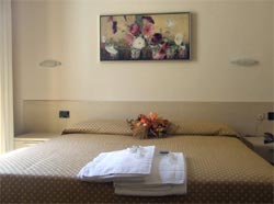 Photo HOTEL  SANTA LUCIA a CASCINA