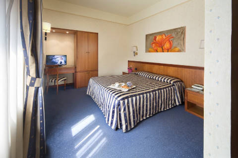 Photo HOTEL  DE PARIS a TERNI