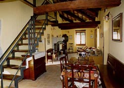 Picture of AGRITURISMO CÀ SERRANTONIO - CASA FERRI of URBANIA