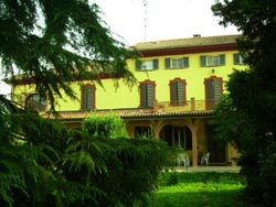 Picture of B&B  LA CORTE DELLE ROSE of BOZZOLE