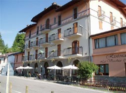 Fotos HOTEL ALBERGO ALPINO von COLERE