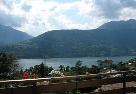 Foto HOTEL PENSIONE VILLA ESTER di TENNA