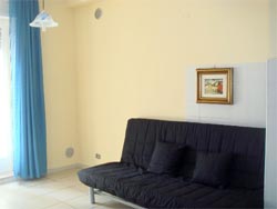 Foto B&B  TRAVEL & LIVING di TRANI