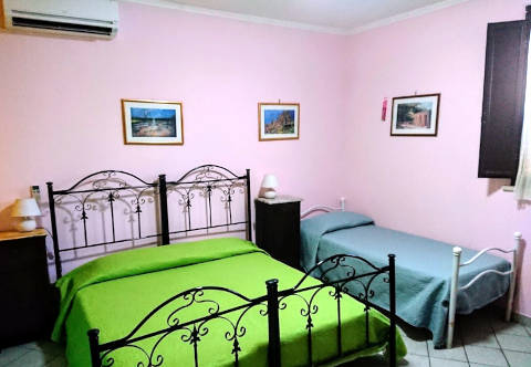 Photo B&B BED AND BREAKFAST LA VILLETTA a VILLA SAN GIOVANNI