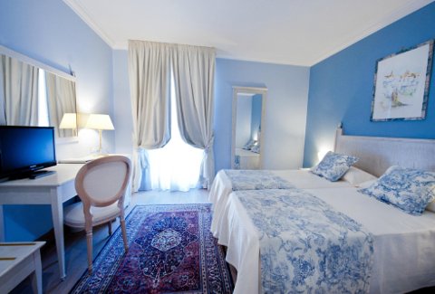 Photo HOTEL OSTUNI PALACE  MEETING SPA a OSTUNI