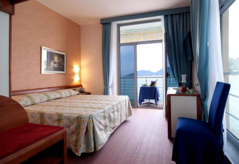 Foto HOTEL  SAN TERENZO di LERICI