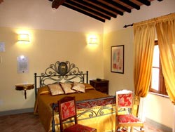 Picture of B&B HOTEL LA TOSCANINA DI CANAPONE of FOIANO DELLA CHIANA