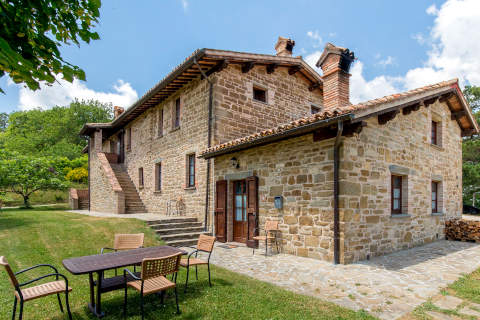 Foto AGRITURISMO TENUTA DI BISCINA di GUBBIO