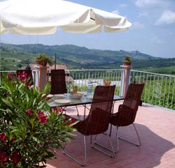 Picture of B&B  VILLA I DUE PADRONI of MONTECALVO VERSIGGIA