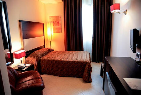 Photo HOTEL VIOLA PALACE  a VILLAFRANCA TIRRENA