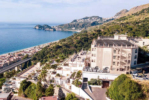 Foto HOTEL  OLIMPO LE TERRAZZE di LETOJANNI