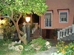 Picture of B&B LA TANA DEL TASSO of VENTIMIGLIA