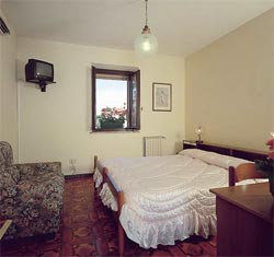 Fotos HOTEL ALBERGO MIO von LAZISE