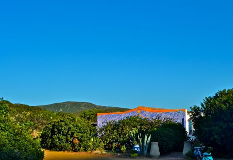 Foto AFFITTACAMERE POECYLIA RESORT di CARLOFORTE - ISOLA DI SAN PIETRO