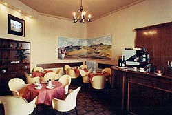 Foto HOTEL ALBERGO RISTORANTE AFRICA di SALINE