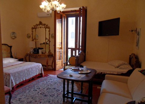 Photo B&B ATMOSFERE DEL CENTRO STORICO a NAPOLI