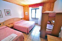 Foto HOTEL  RIFUGIO SORES di TRES