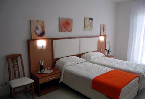 Photo HOTEL  EUROPA a NERETO