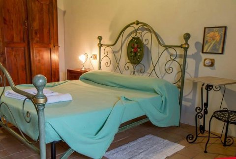 Photo B&B BED AND BREAKFAST ANTICO CASALE a CASTEL GIORGIO