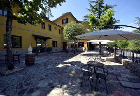 Picture of HOTEL  PINETA RISTORANTE of FABRIANO