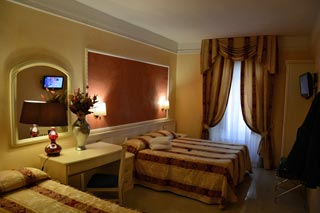 Photo HOTEL  ERDARELLI a ROMA