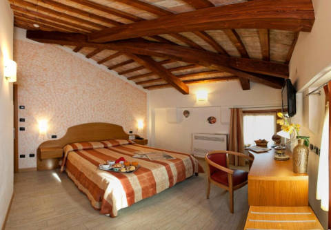 Picture of HOTEL ALBERGO ANTICA CORTE MARCHESINI of CAMPAGNA LUPIA