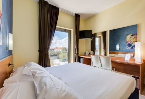 Foto HOTEL BEST WESTERN  CLASS di LAMEZIA TERME