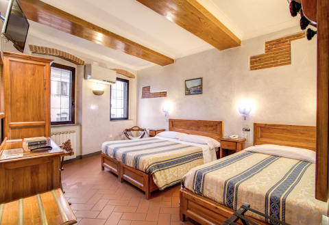 Photo HOTEL  LORENA a FIRENZE