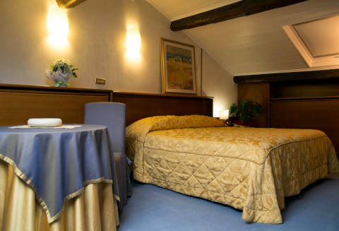 Foto HOTEL  DUSE di ASOLO