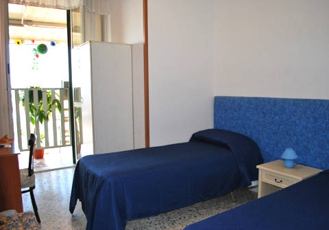 Photo AFFITTACAMERE APPARTAMENTI I PAPIRI - AFFITTACAMERE B&B APARTHOTEL a ERCOLANO